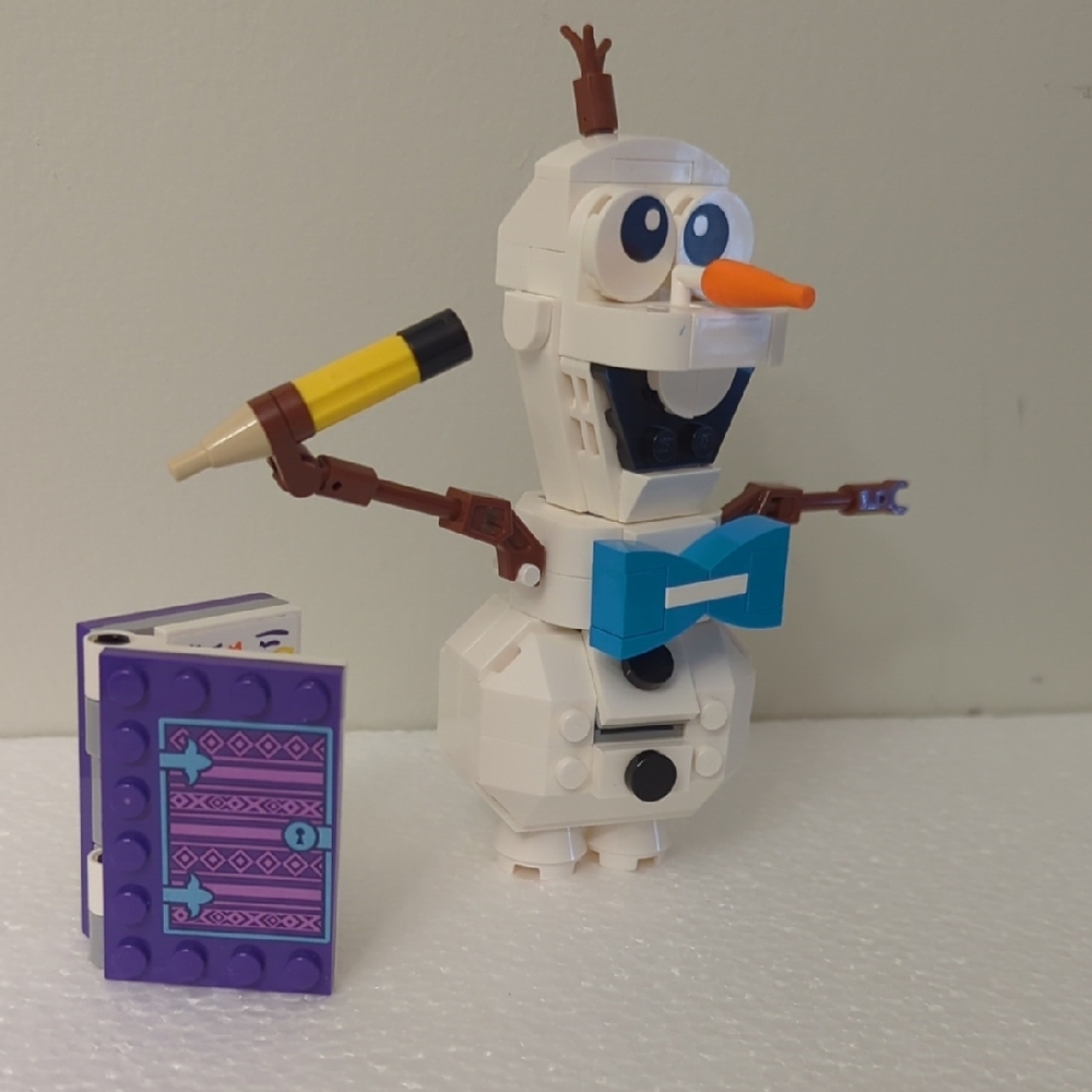 Lego Disneys Olaf Frozen Set - Picture 5 of 6